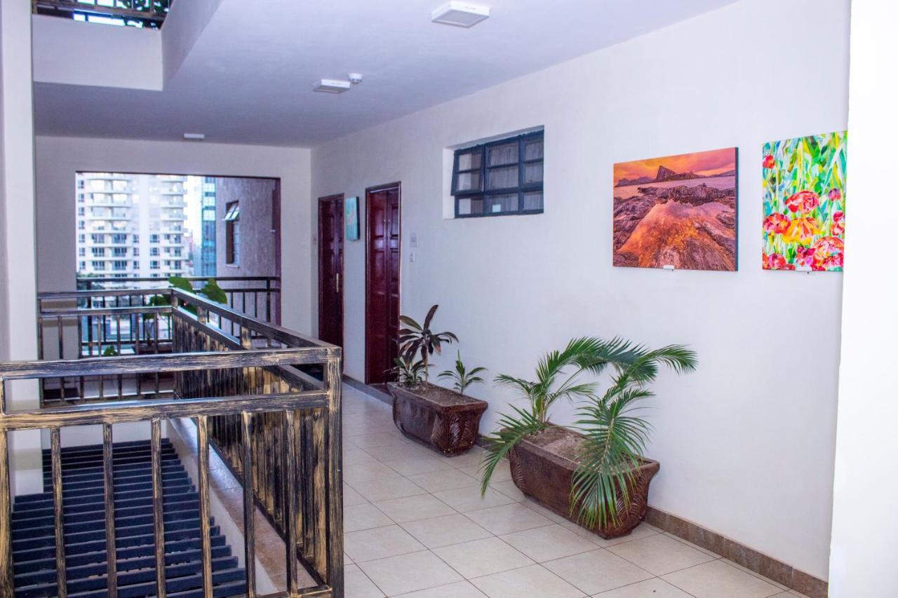 Kasty M Apartments- W Place ナイロビ エクステリア 写真