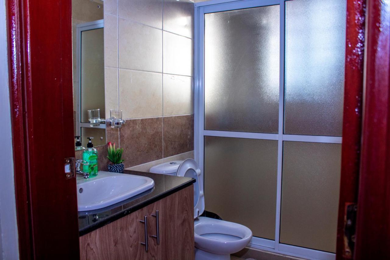 Kasty M Apartments- W Place ナイロビ エクステリア 写真